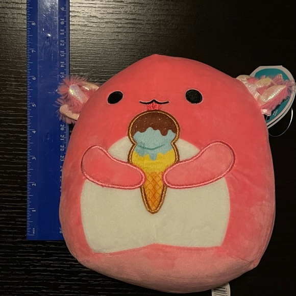 Squishmallow Archie the axoloti - Picture 3 of 3